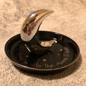 Ring holder, large size, black and silver